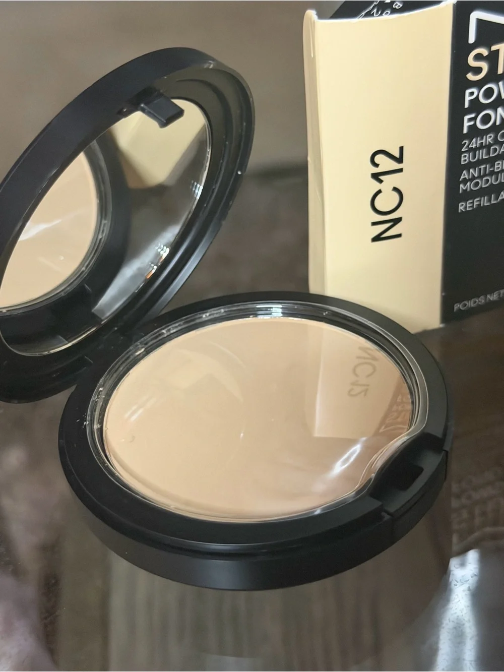 MAC Cosmetics matte powder
